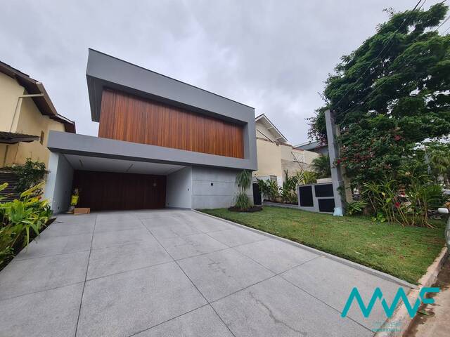 #2557 - Casa em condomínio para Venda em Santana de Parnaíba - SP