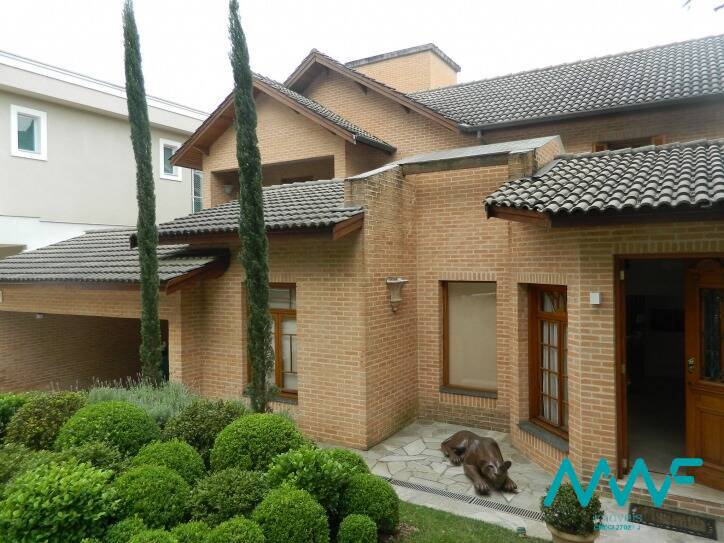 Casa de Condomínio à venda com 4 quartos, 600m² - Foto 2