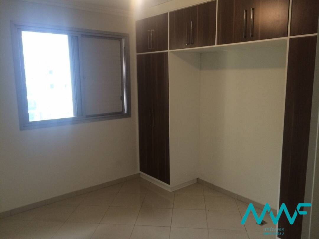 Apartamento à venda com 4 quartos, 264m² - Foto 9