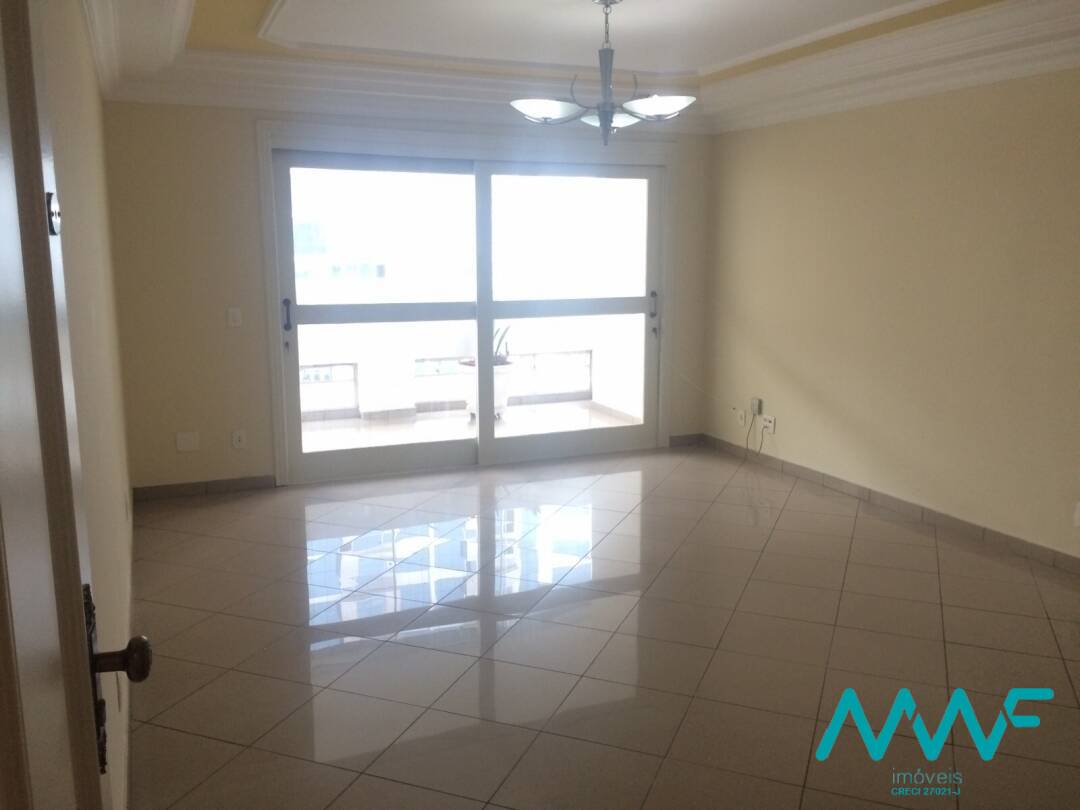 Apartamento à venda com 4 quartos, 264m² - Foto 18