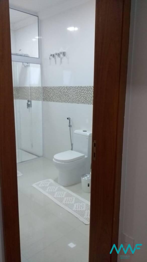 Casa de Condomínio à venda com 3 quartos, 390m² - Foto 31