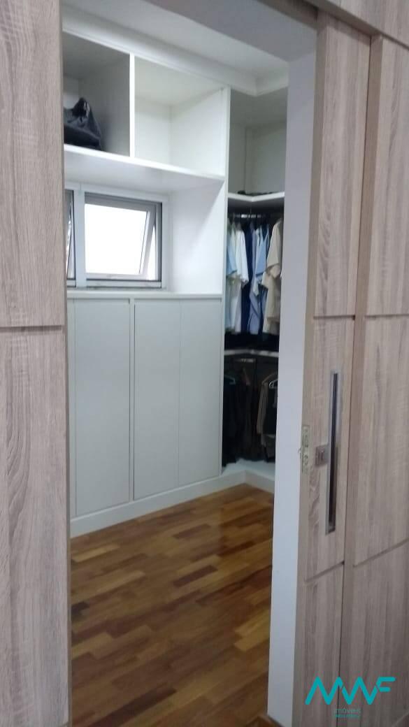 Casa de Condomínio à venda com 3 quartos, 390m² - Foto 24