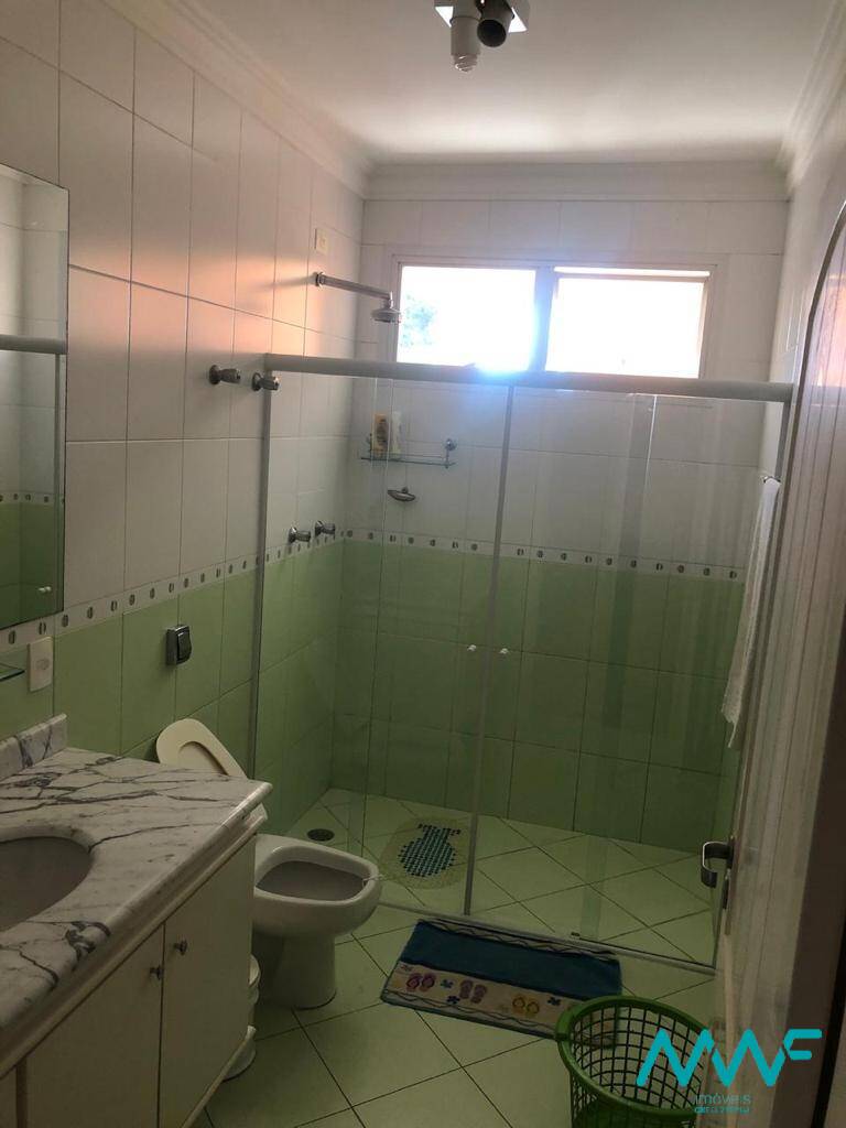 Casa de Condomínio para alugar com 5 quartos, 495m² - Foto 16