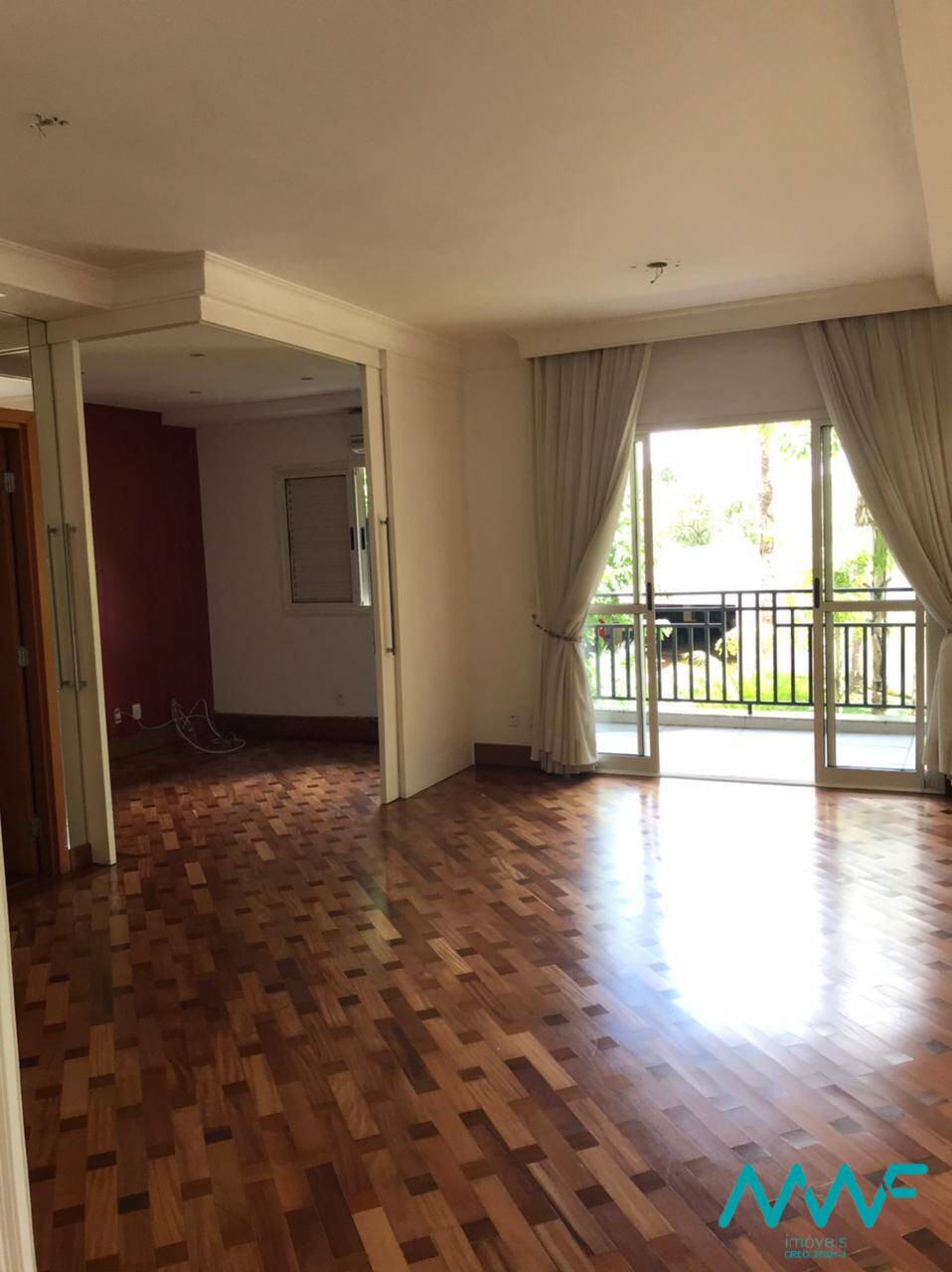 Apartamento à venda com 3 quartos, 101m² - Foto 3