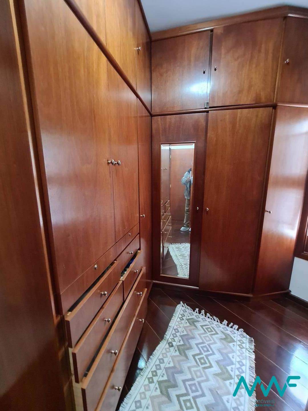 Casa de Condomínio à venda com 4 quartos, 320m² - Foto 11