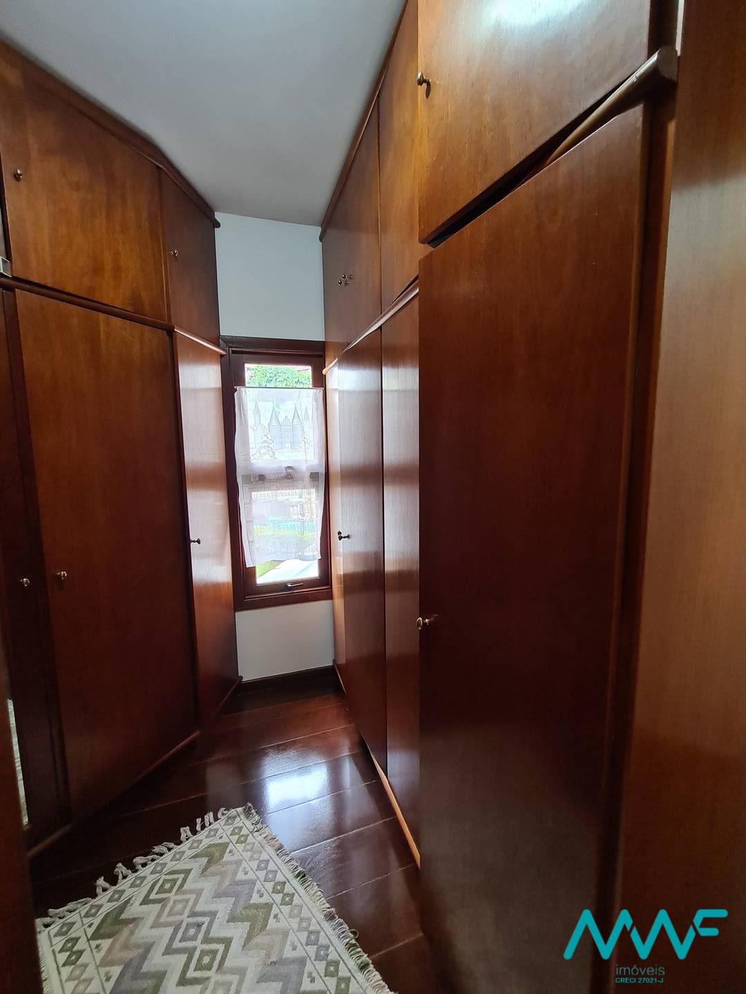 Casa de Condomínio à venda com 4 quartos, 320m² - Foto 12