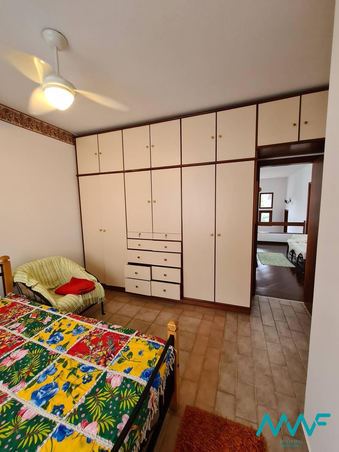 Casa de Condomínio à venda com 4 quartos, 320m² - Foto 15