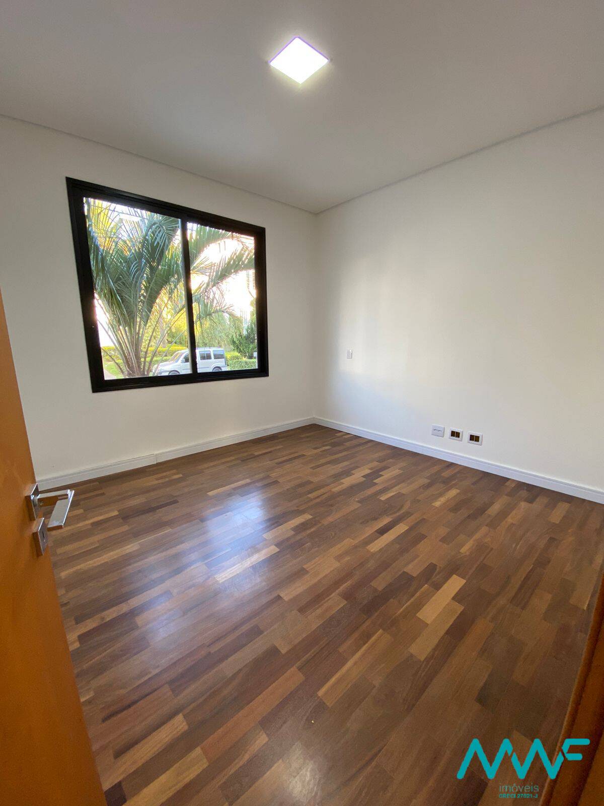 Casa de Condomínio à venda com 5 quartos, 750m² - Foto 22