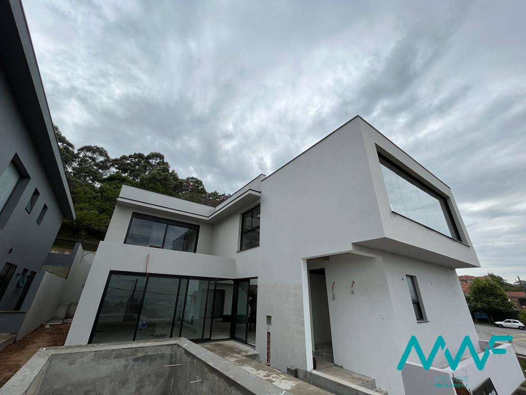 Casa de Condomínio à venda com 5 quartos, 486m² - Foto 6