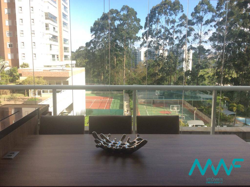 Apartamento à venda com 3 quartos, 228m² - Foto 8