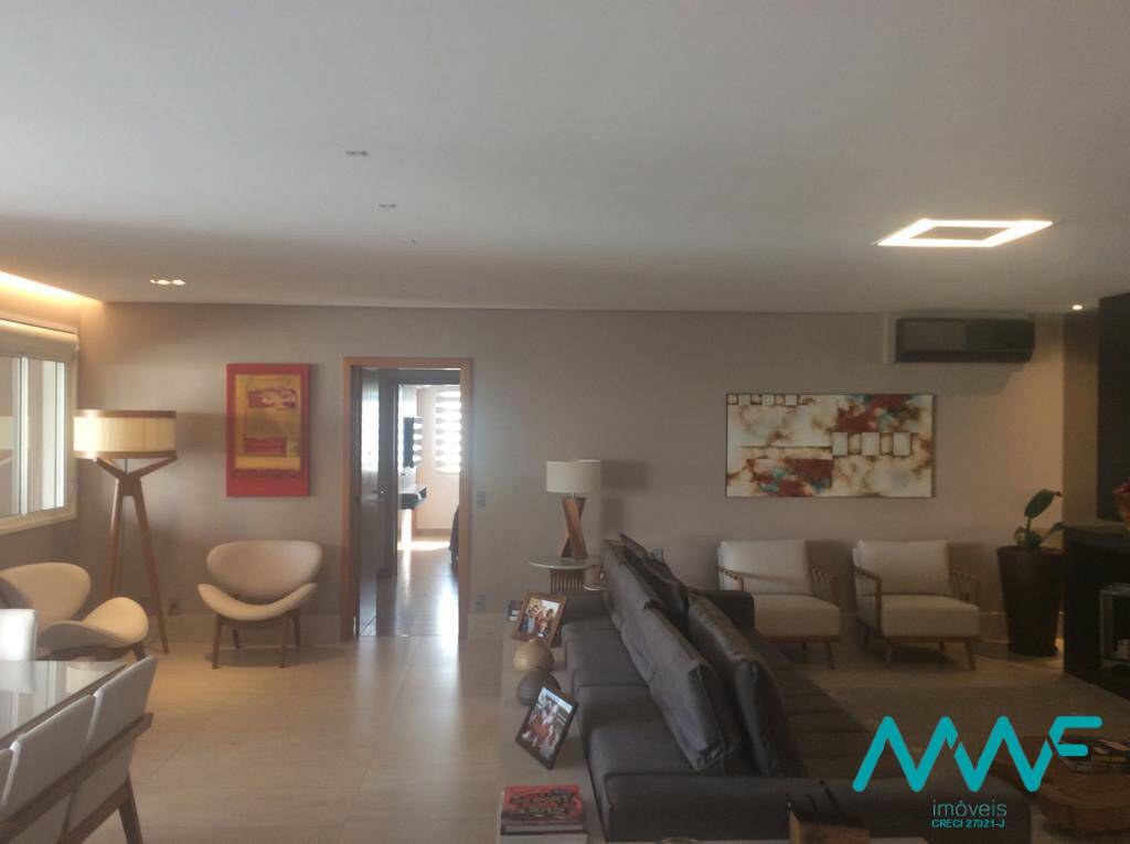 Apartamento à venda com 3 quartos, 228m² - Foto 15