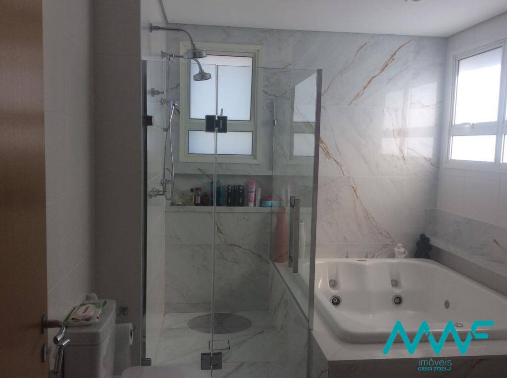 Apartamento à venda com 3 quartos, 228m² - Foto 28