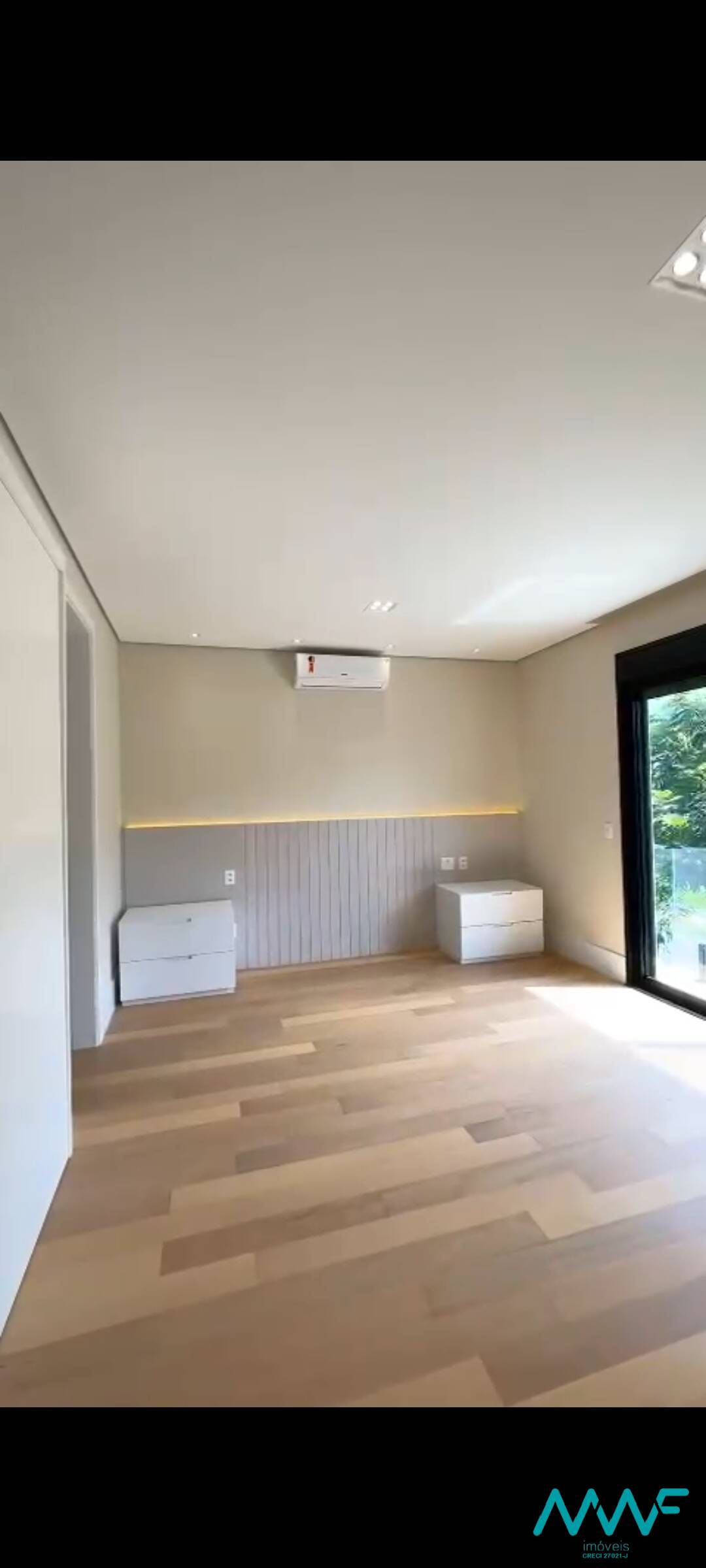 Casa à venda com 5 quartos, 1200m² - Foto 13