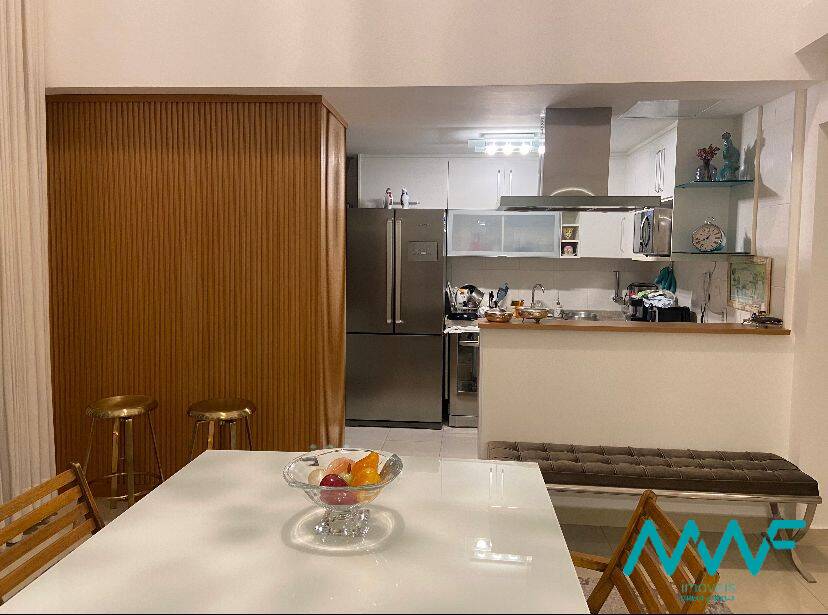 Apartamento à venda com 2 quartos, 92m² - Foto 1