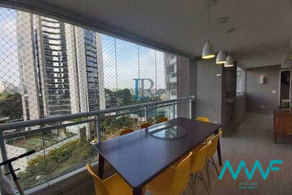 Apartamento à venda com 3 quartos, 156m² - Foto 1