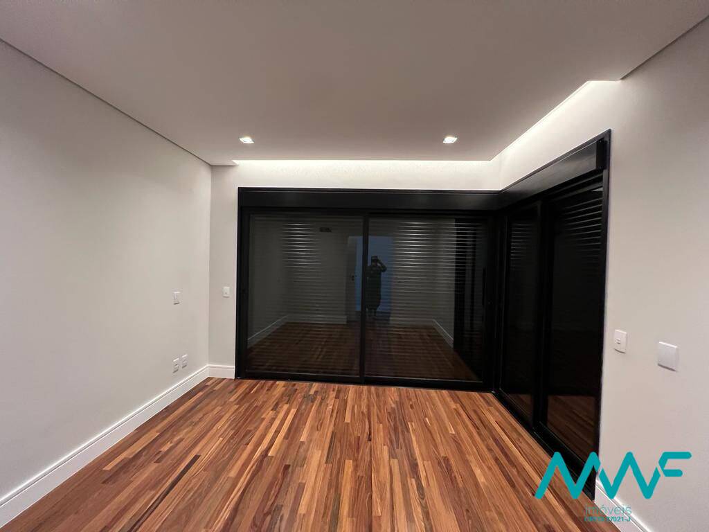 Casa de Condomínio à venda com 5 quartos, 450m² - Foto 18