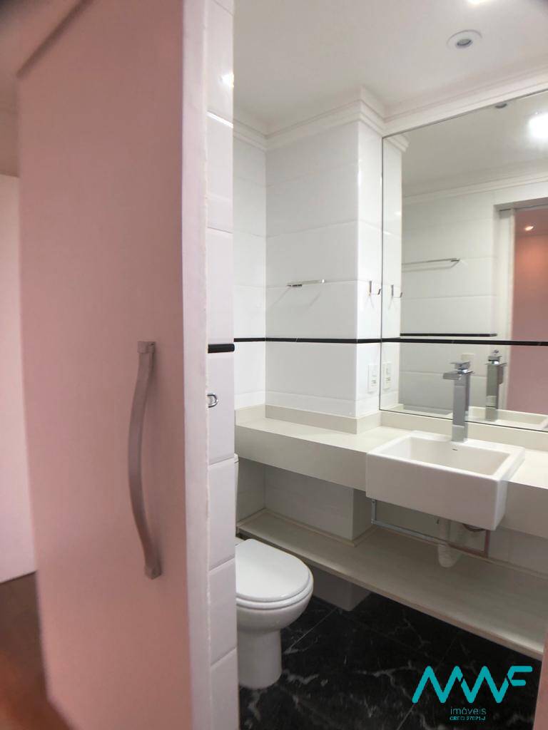 Apartamento à venda com 3 quartos, 164m² - Foto 7