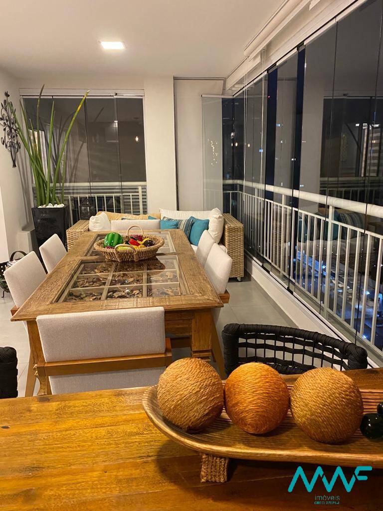 Apartamento à venda com 3 quartos, 158m² - Foto 5