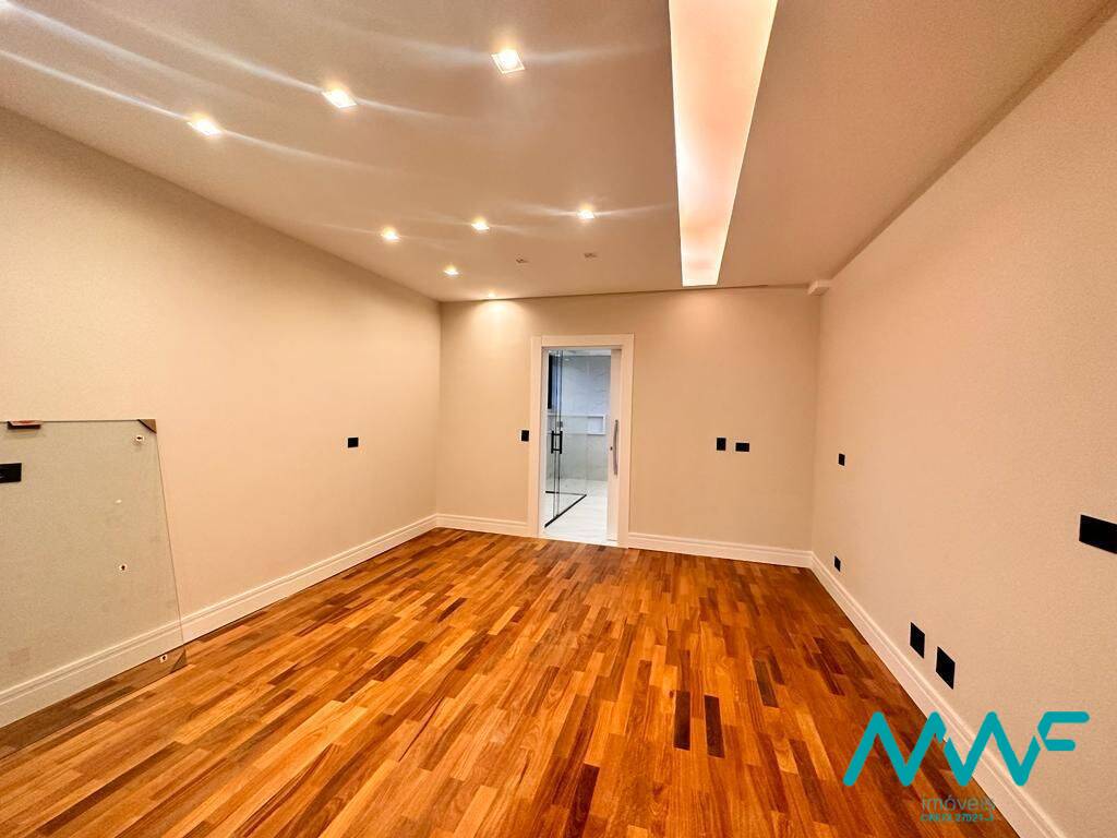 Casa de Condomínio à venda com 5 quartos, 440m² - Foto 11