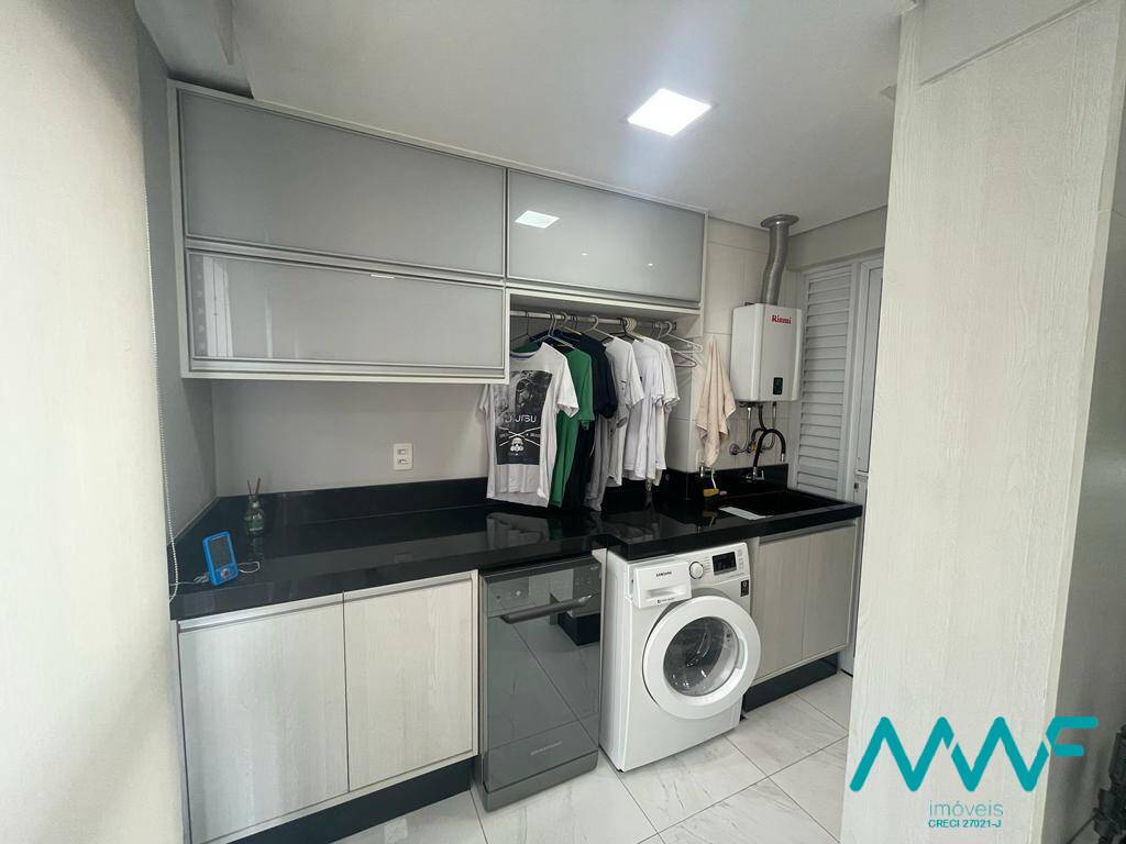 Apartamento à venda com 2 quartos, 62m² - Foto 2