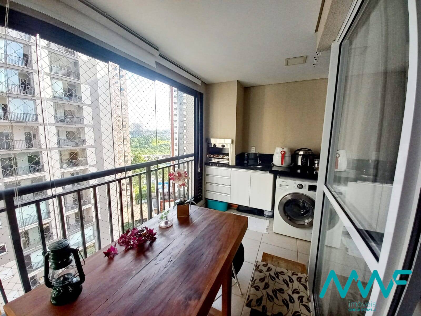 Apartamento à venda com 2 quartos, 62m² - Foto 1