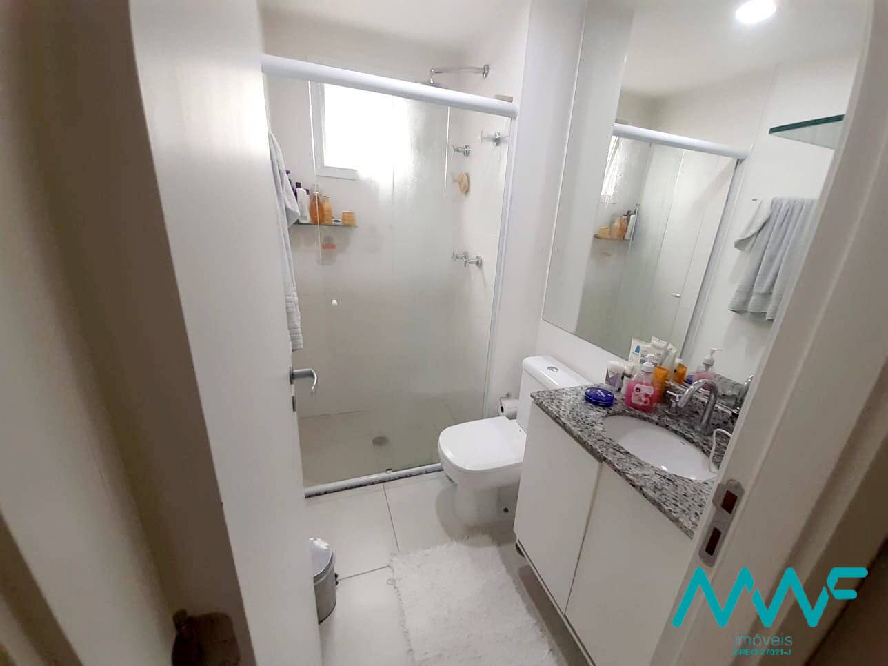 Apartamento à venda com 2 quartos, 62m² - Foto 10