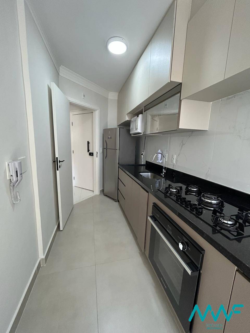 Apartamento à venda com 3 quartos, 84m² - Foto 8