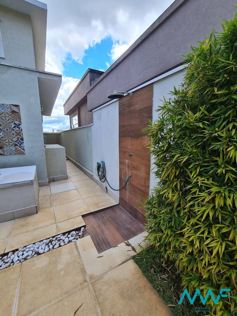 Casa de Condomínio à venda com 3 quartos, 245m² - Foto 23