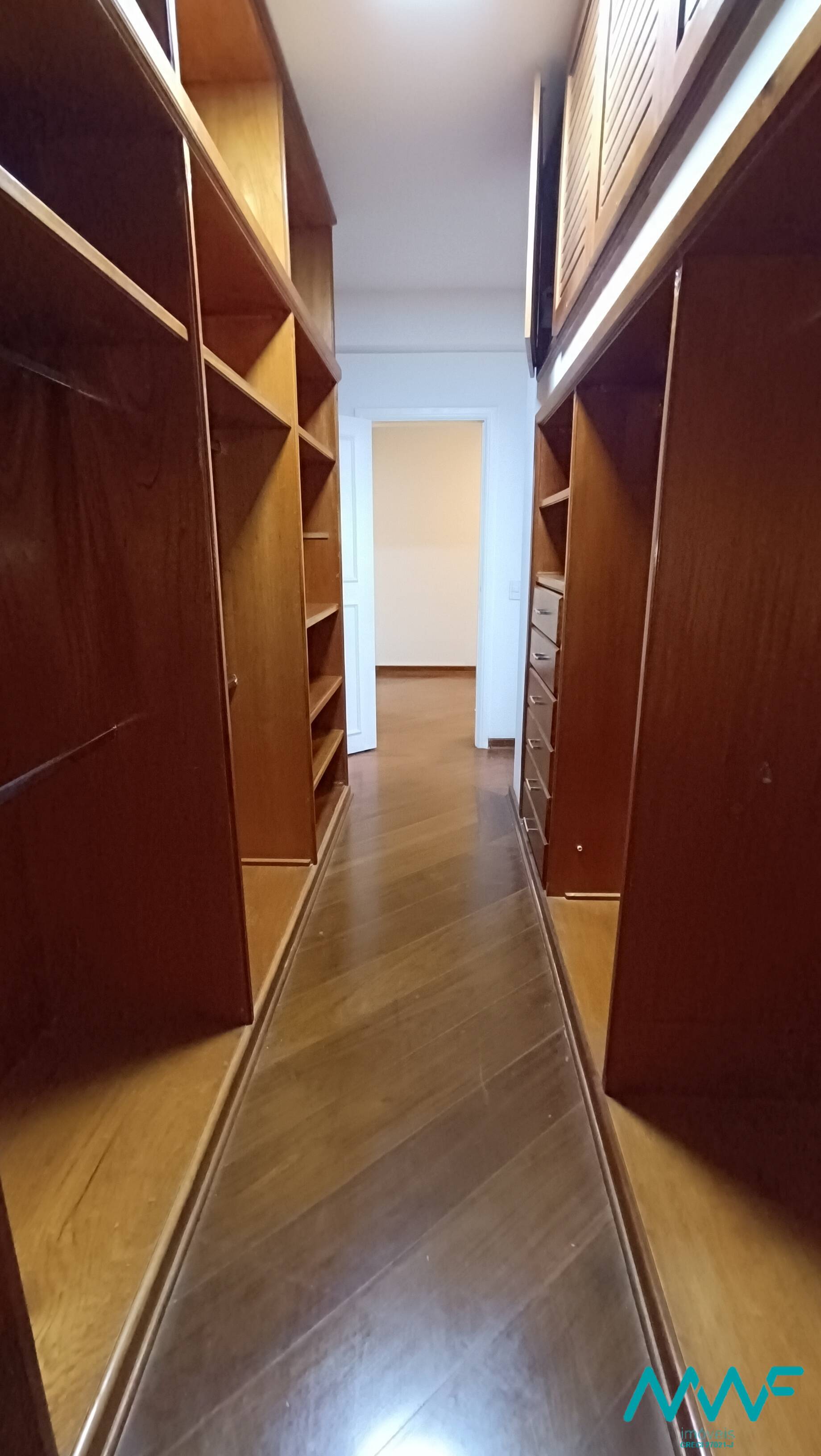 Apartamento para alugar com 5 quartos, 441m² - Foto 15