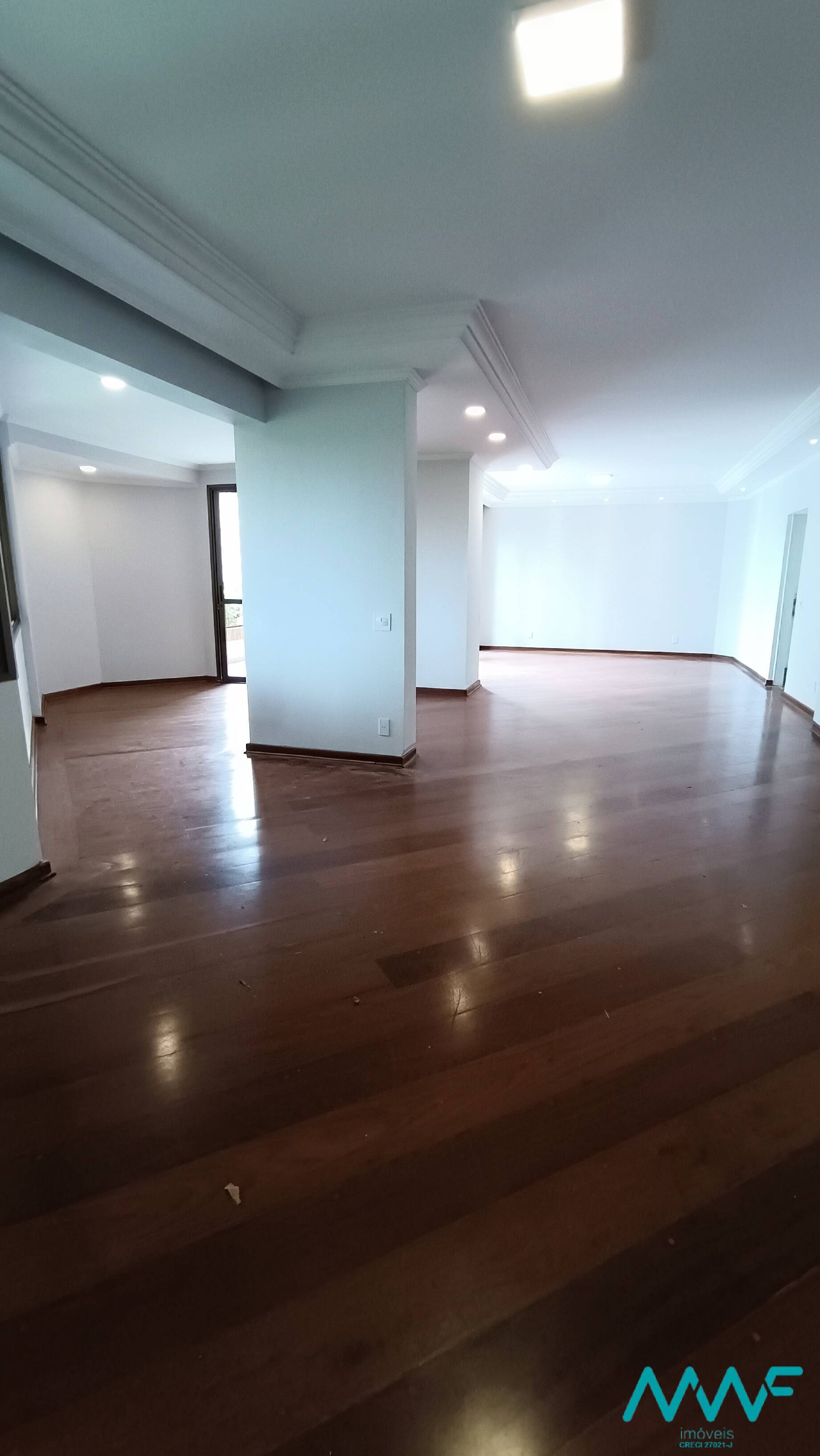 Apartamento para alugar com 5 quartos, 441m² - Foto 3