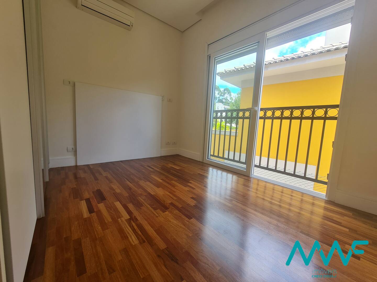 Casa de Condomínio à venda com 4 quartos, 500m² - Foto 59