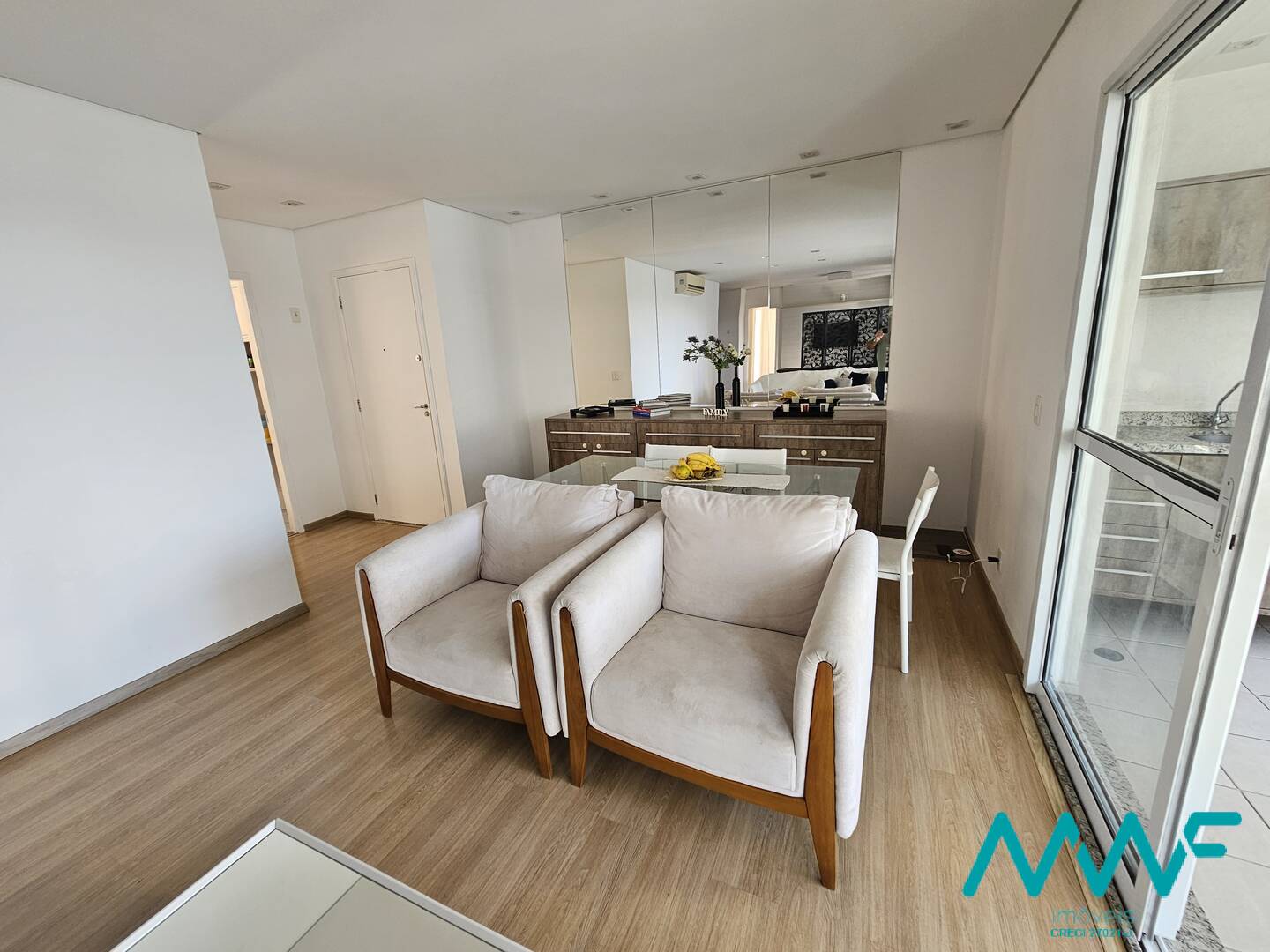 Apartamento à venda com 3 quartos, 132m² - Foto 8