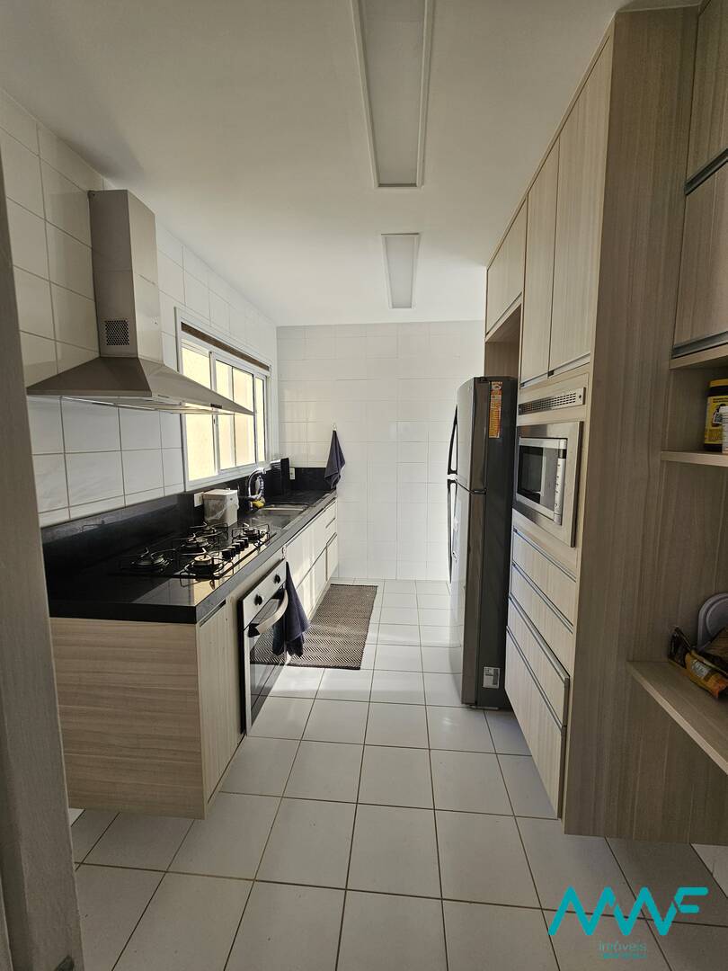 Apartamento à venda com 3 quartos, 132m² - Foto 18