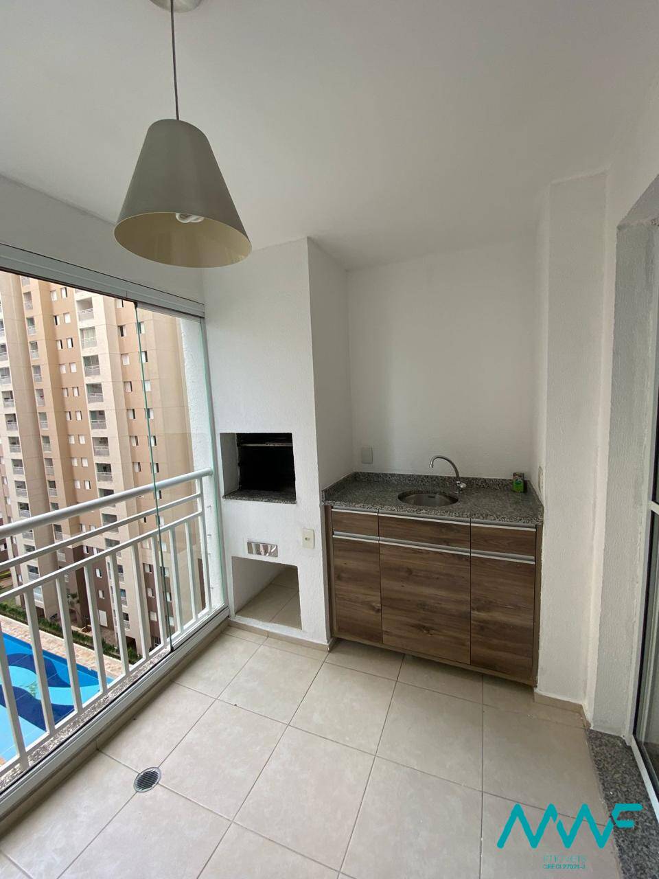 Apartamento à venda com 3 quartos, 85m² - Foto 1