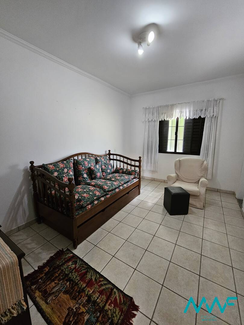 Casa de Condomínio à venda com 4 quartos, 270m² - Foto 11