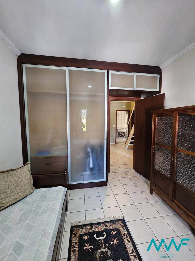 Casa de Condomínio à venda com 4 quartos, 270m² - Foto 19