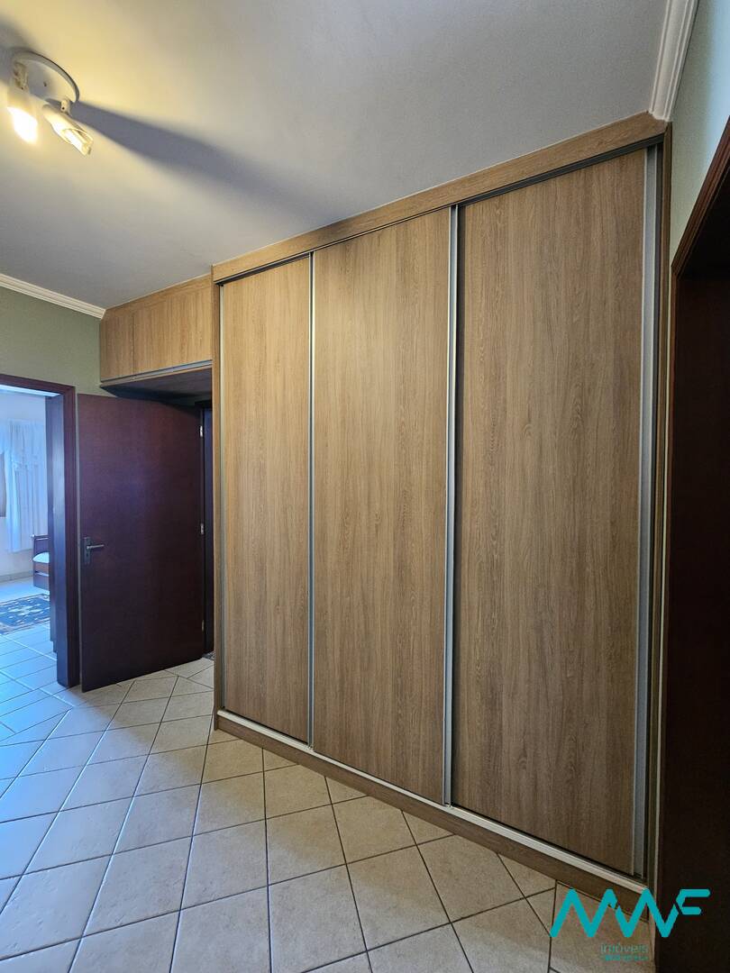 Casa de Condomínio à venda com 4 quartos, 270m² - Foto 15