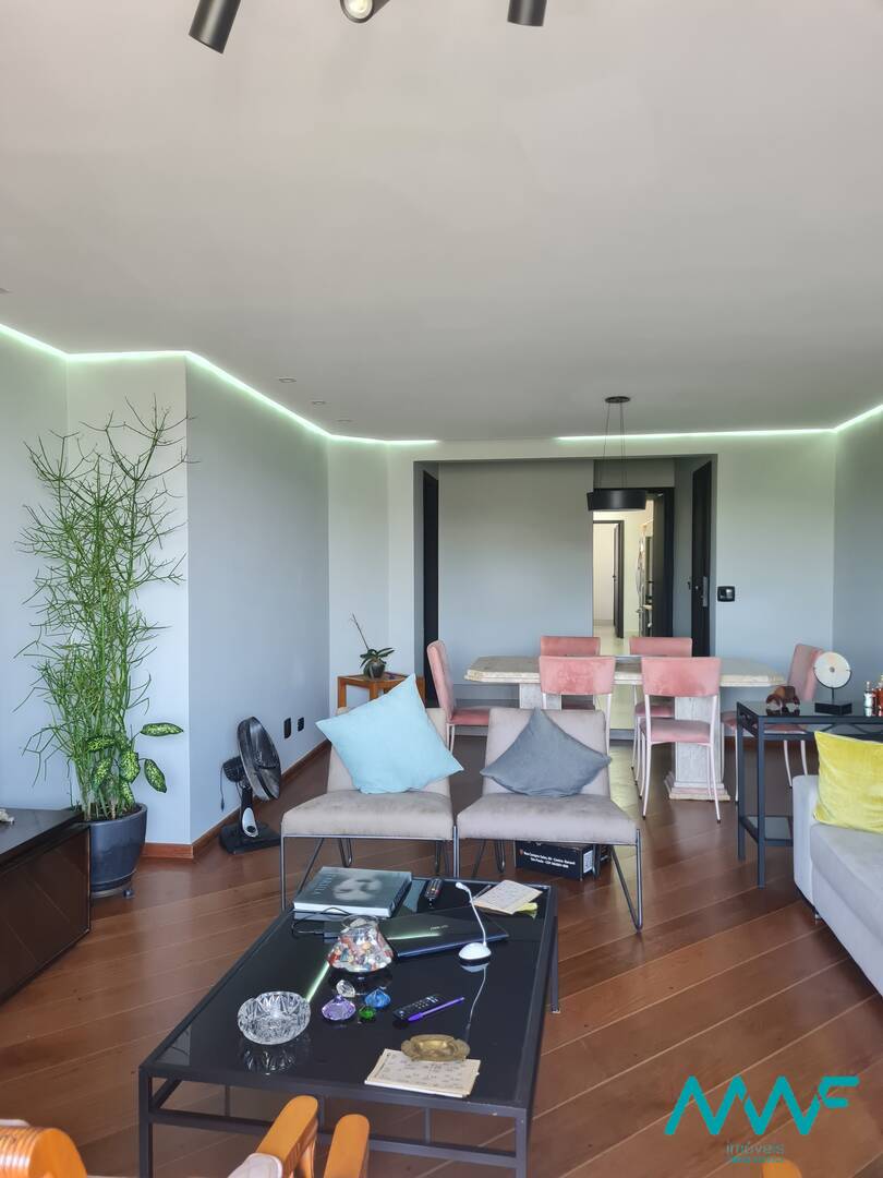 Apartamento à venda com 3 quartos, 147m² - Foto 26