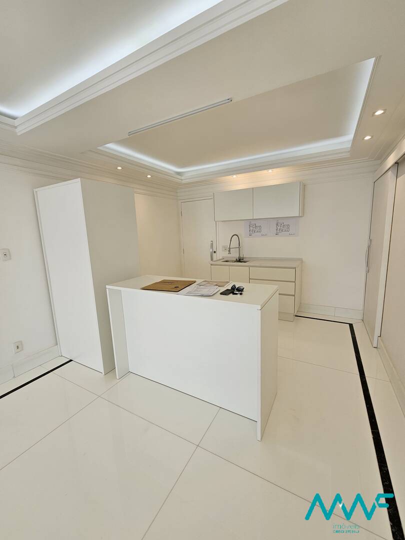 Apartamento à venda com 3 quartos, 164m² - Foto 14