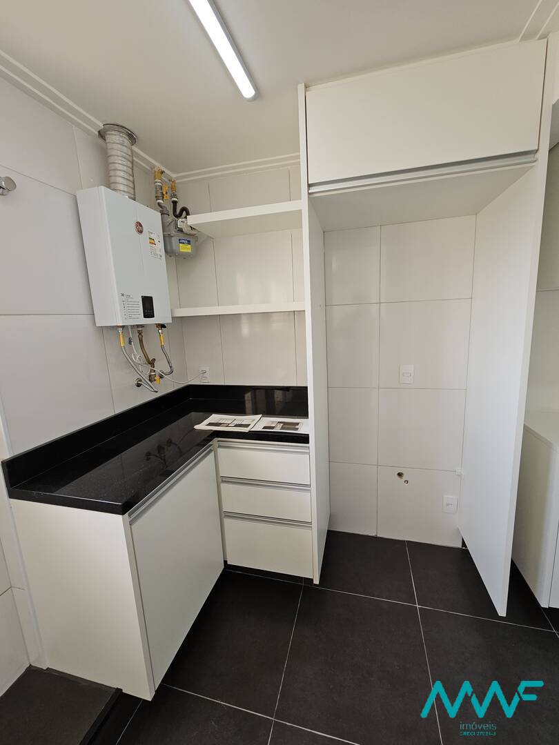 Apartamento à venda com 3 quartos, 164m² - Foto 18