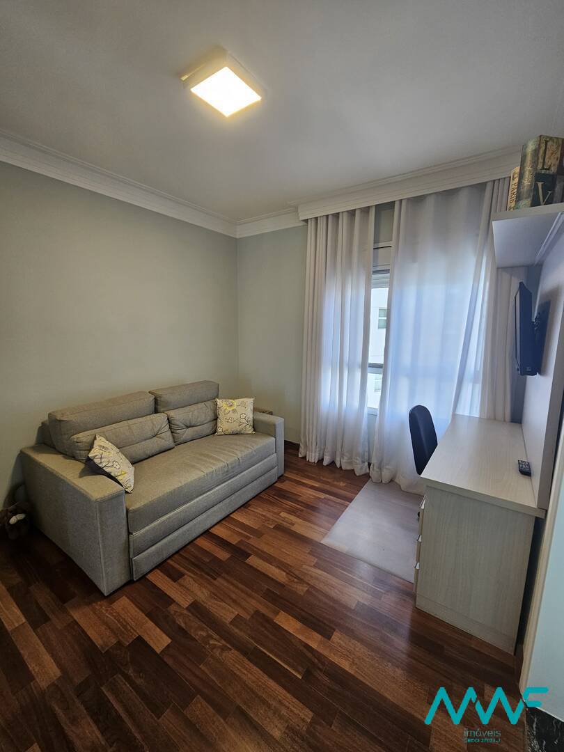 Apartamento à venda com 3 quartos, 196m² - Foto 30