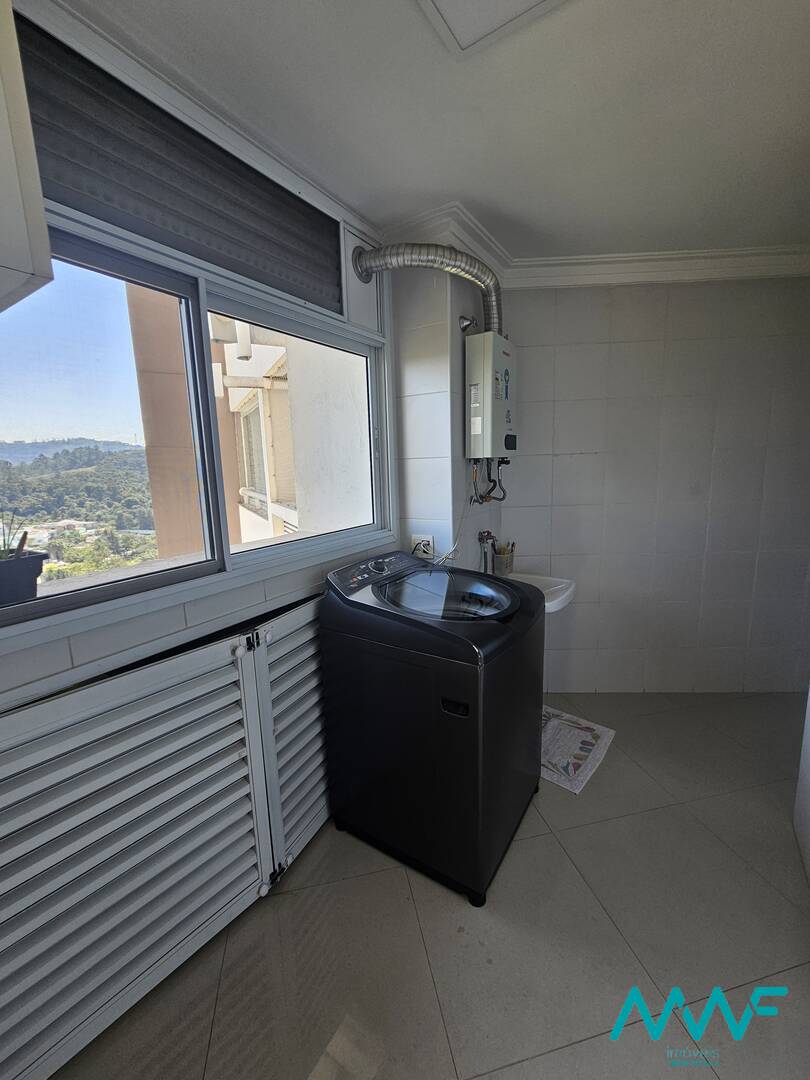 Apartamento à venda com 3 quartos, 196m² - Foto 38