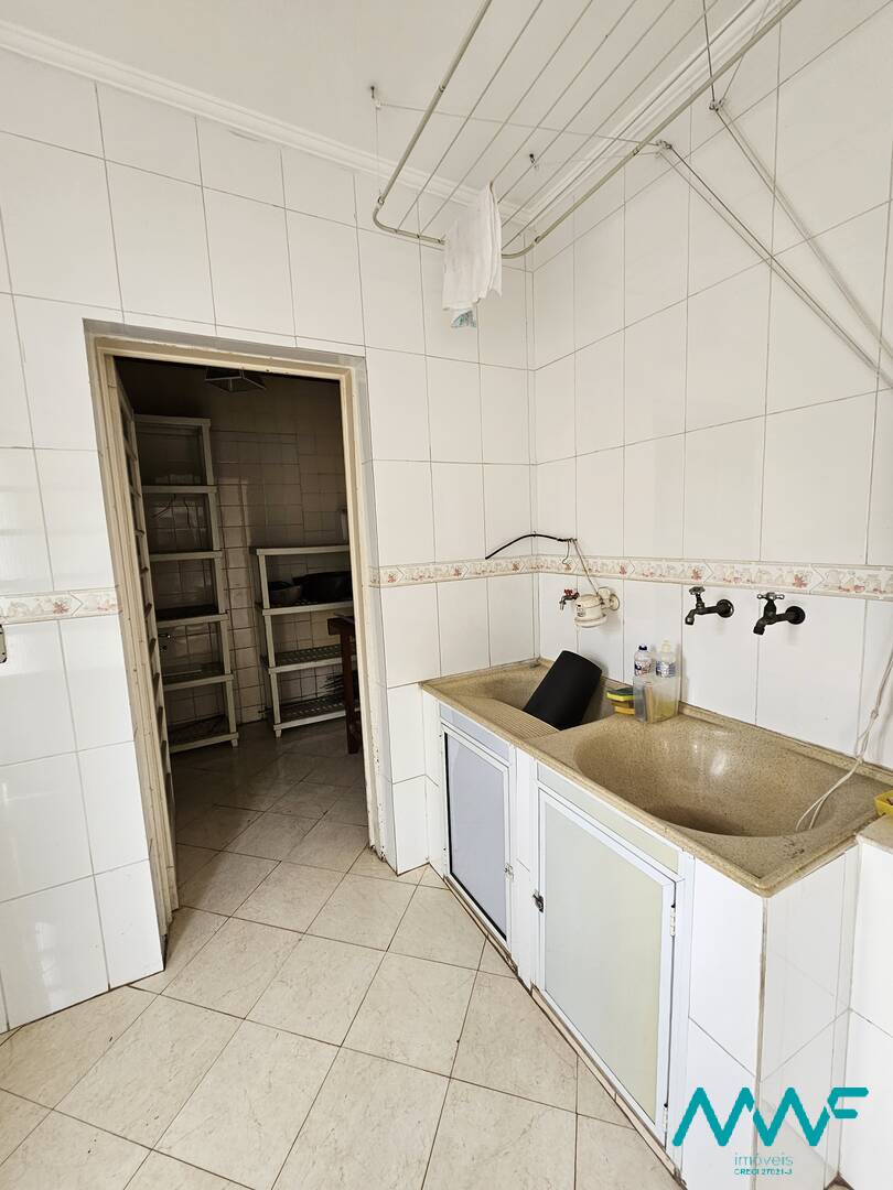 Casa de Condomínio à venda com 4 quartos, 322m² - Foto 15