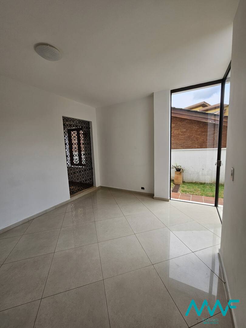 Casa de Condomínio à venda com 4 quartos, 322m² - Foto 22