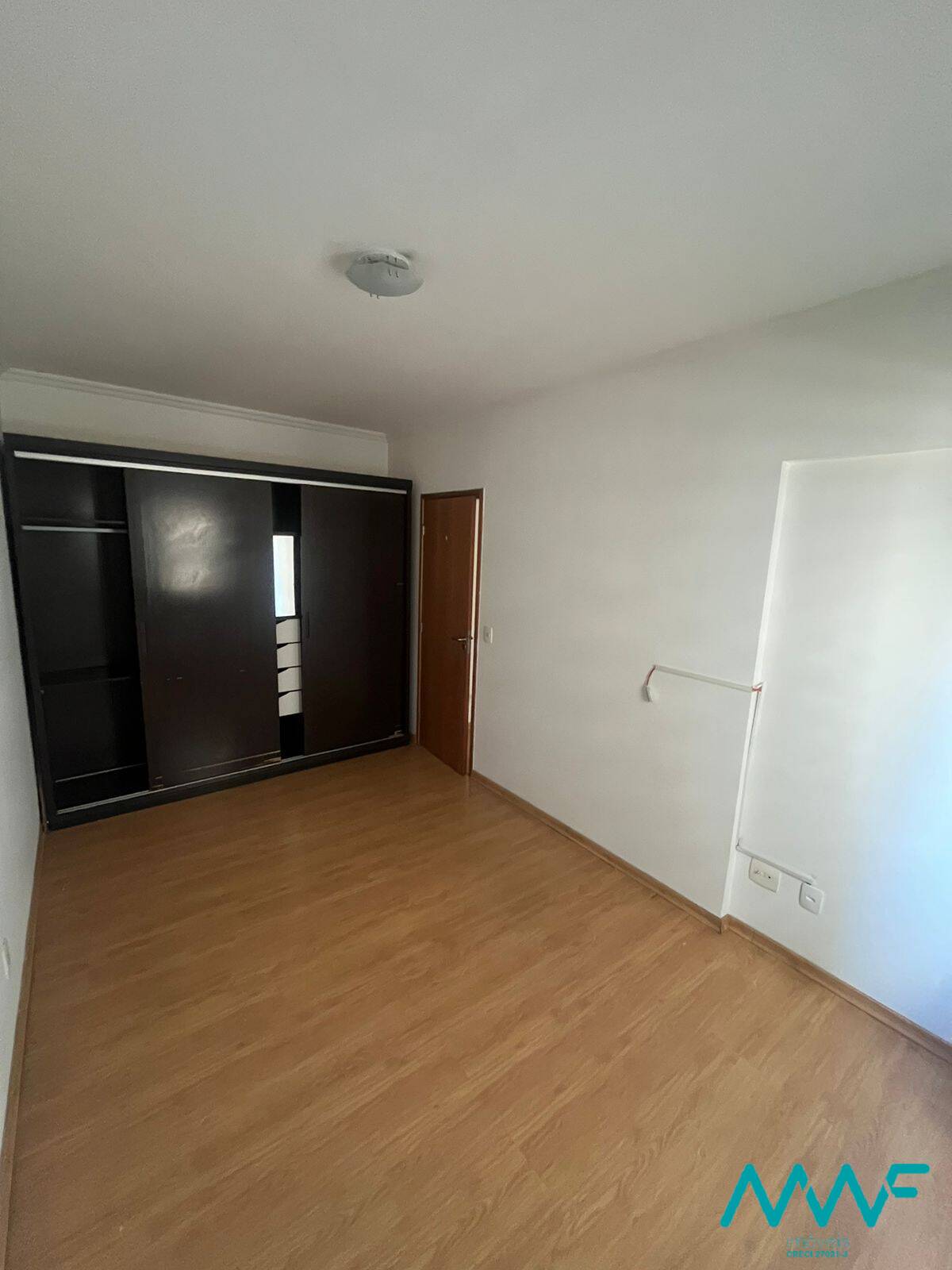 Apartamento à venda com 2 quartos, 60m² - Foto 5