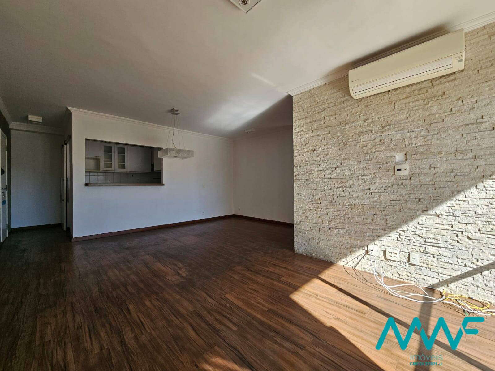 Apartamento à venda com 3 quartos, 110m² - Foto 5