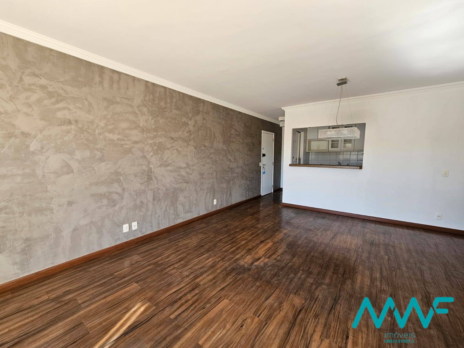 Apartamento à venda com 3 quartos, 110m² - Foto 4