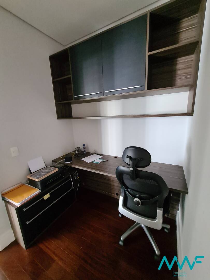 Apartamento para alugar com 4 quartos, 158m² - Foto 9