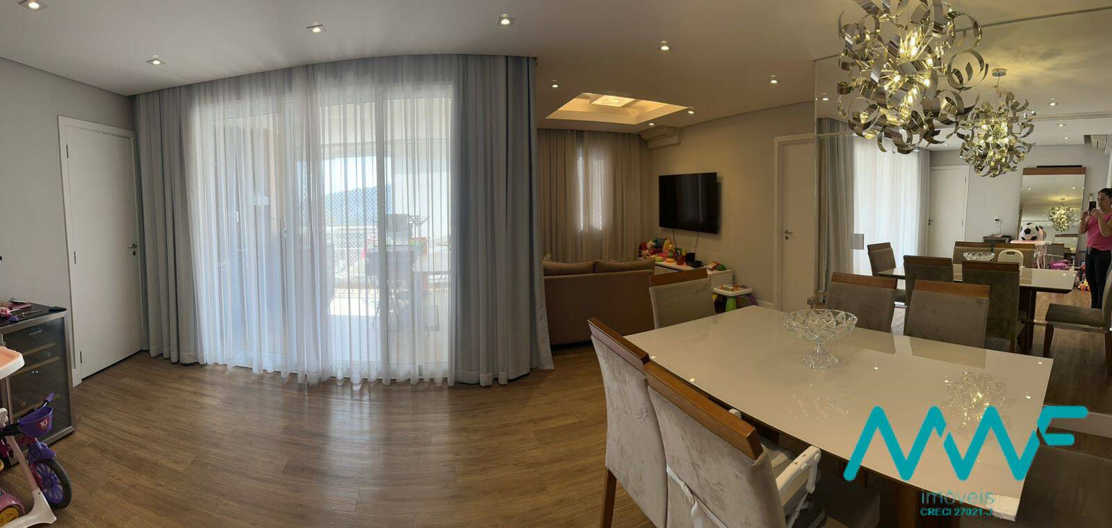 Apartamento à venda com 3 quartos, 123m² - Foto 5