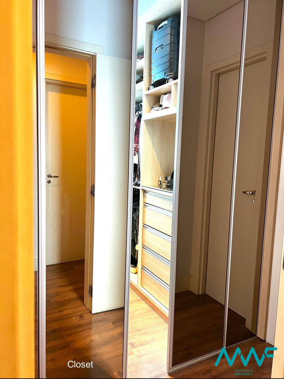 Apartamento à venda com 3 quartos, 123m² - Foto 18